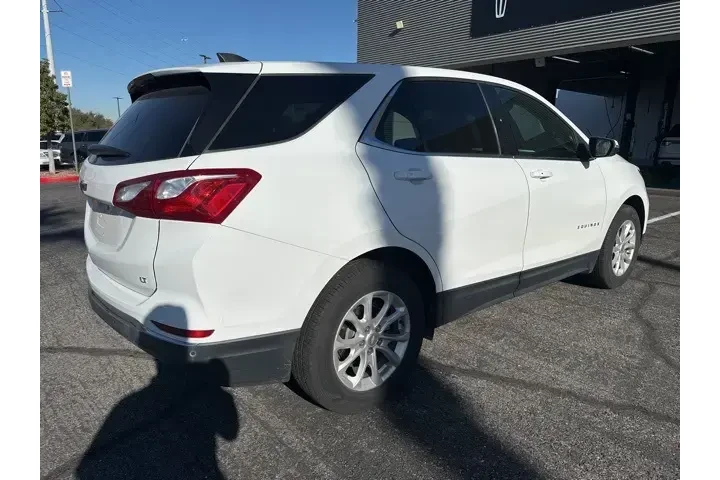 $15826 : Chevrolet Equinox 2019 LT 4d image 5