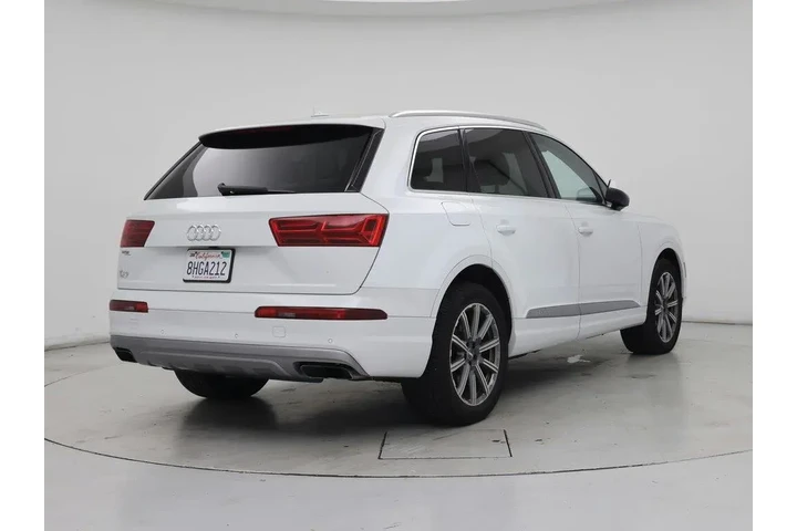 $26998 : Audi Q7 2019 AWD quattro SE image 8