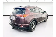 Toyota RAV4 2018 LE 4dr SUV en Phoenix