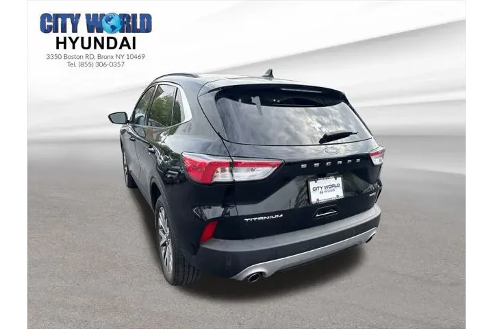 $23475 : Ford Escape 2022 AWD Titaniu image 3