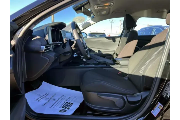 $23522 : Hyundai ELANTRA 2023 SEL 4dr image 9