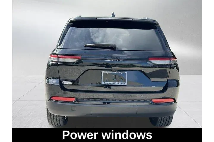 $34896 : Jeep Grand Cherokee 2024 4x2 image 9