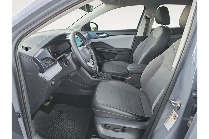 $21500 : Volkswagen Taos 2023 SE 4dr image 2