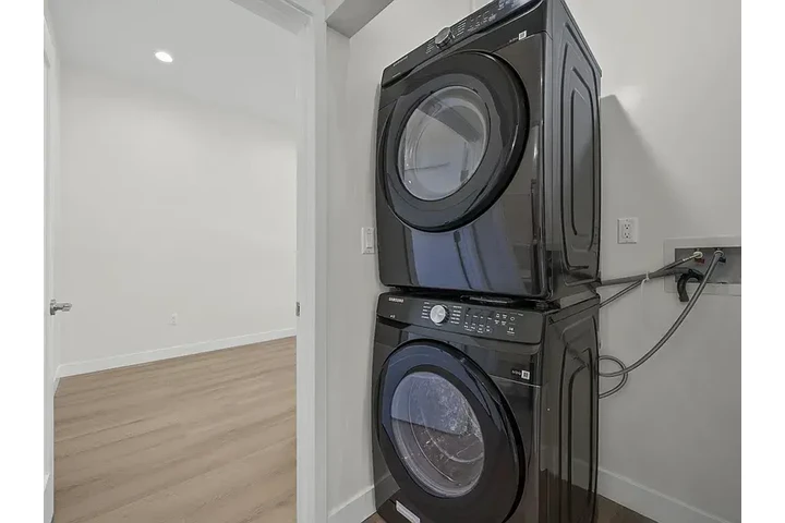 $1265 : Wonderful 1BA/1BD For Rent image 6