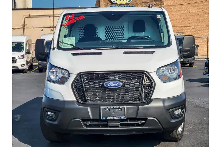 $39885 : Ford Transit 2023 150 3dr SW image 4