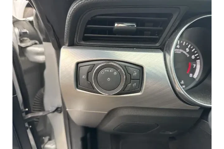 $18878 : Ford Mustang 2018 EcoBoost 2 image 8