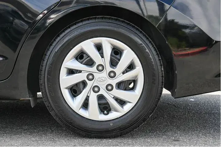 $9900 : Hyundai ELANTRA 2017 SE 4dr image 10