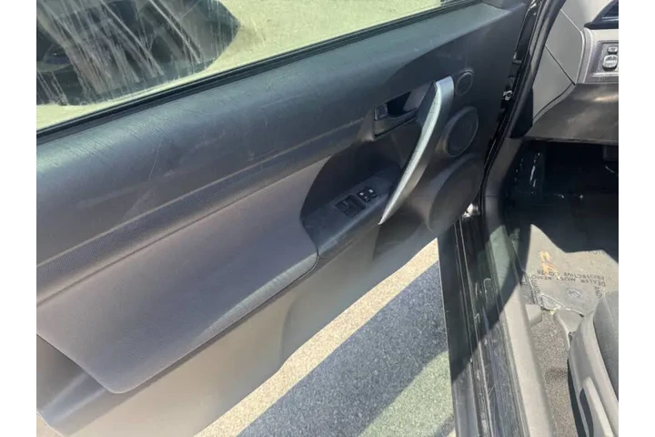 $9297 : 2014 tC image 5