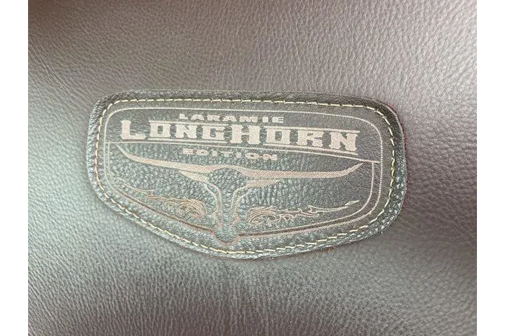 $31992 : Ram 1500 2017 4x4 Laramie Li image 10