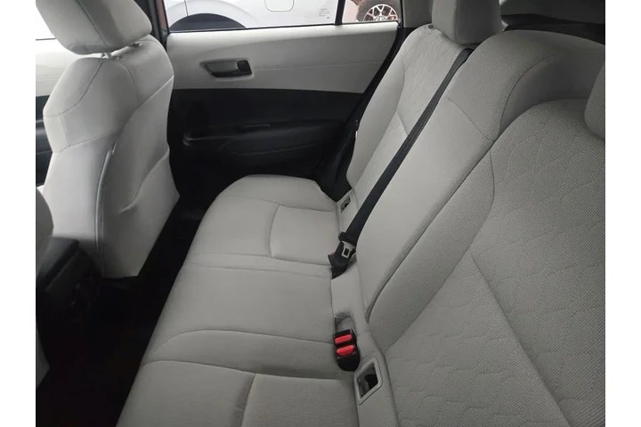 $25132 : Toyota Corolla Cross 2023 AW image 6