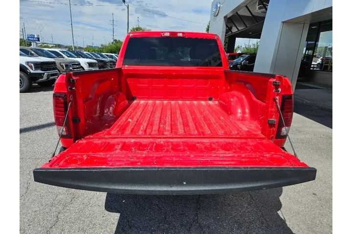 $28712 : Ram 1500 Classic 2024 4x2 SL image 10