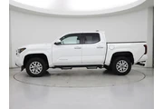 $39998 : Toyota Tacoma 2025 4x4 SR5 4 thumbnail