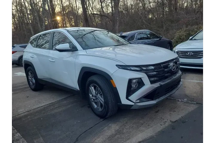 $24993 : Hyundai TUCSON 2025 SE 4dr S image 3
