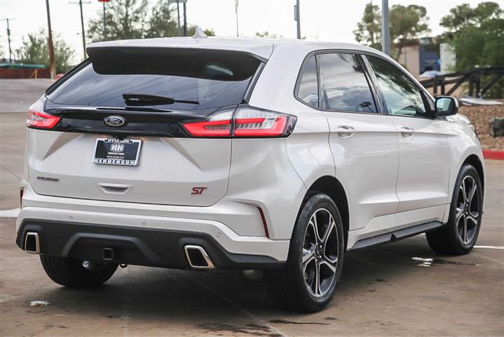 $16490 : Pre-Owned 2019 Ford Edge ST image 6