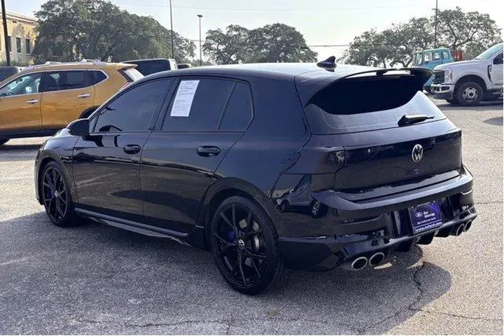 $36977 : Volkswagen Golf R 2023 AWD 2 image 9