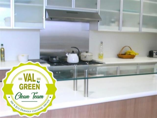 VAL GREEN CLEAN TEAM image 10