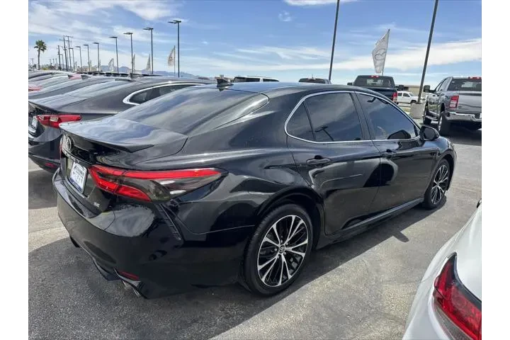 $18999 : Toyota Camry 2020 SE 4dr Sed image 5