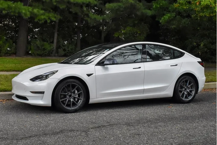 $20995 : Tesla Model 3 2023 4dr Sedan image 2