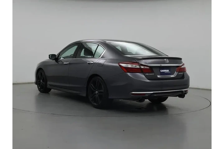 $18998 : Honda Accord 2016 Sport 4dr image 2