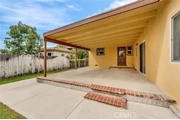 $2700 : CASA CON UTILIDADES INCLUIDAS thumbnail