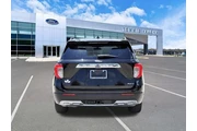 $29491 : Ford Explorer 2022 AWD XLT 4 thumbnail