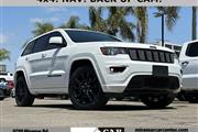 $22997 : 2018 Grand Cherokee Altitude thumbnail