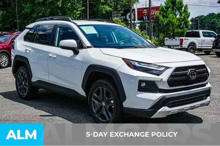 $29920 : Toyota RAV4 2024 AWD Adventu image 4