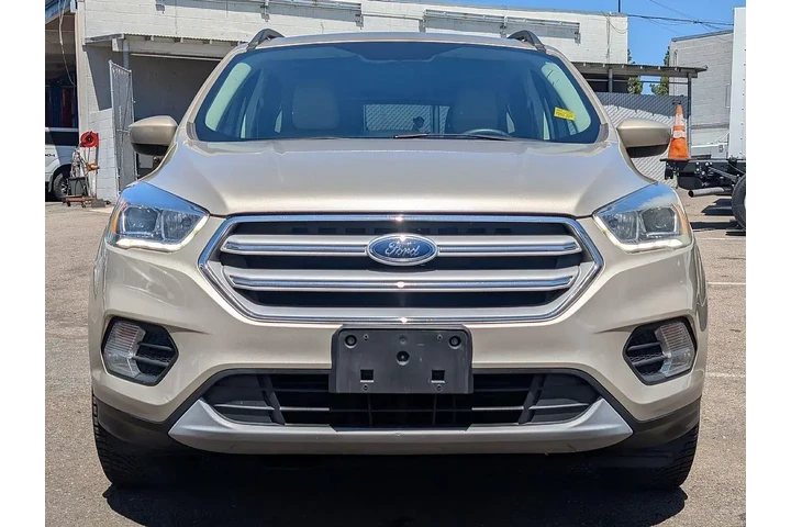 $13069 : Ford Escape 2018 SEL 4dr SUV image 5