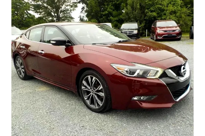 $10991 : 2016 Maxima SR 3.5L image 7