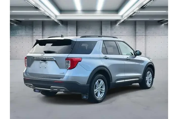 $24355 : Ford Explorer 2022 AWD XLT 4 image 5