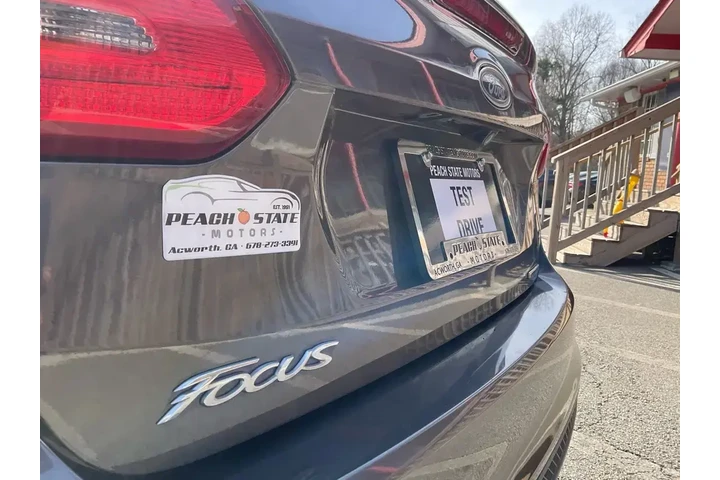 $7985 : Ford Focus 2016 S 4dr Sedan image 9