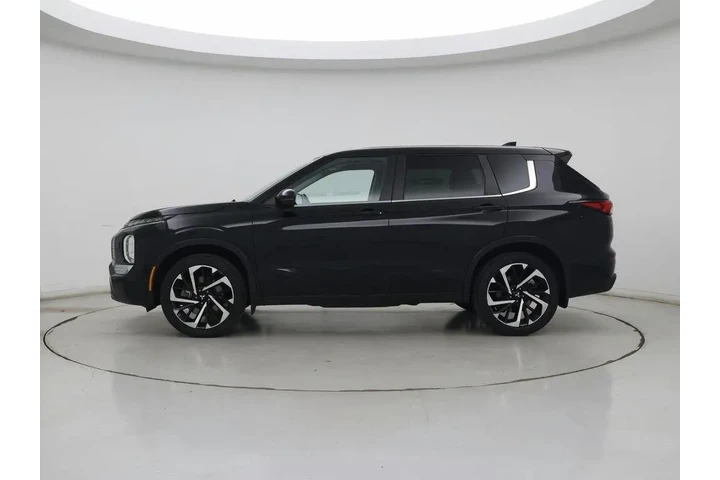 $23998 : Mitsubishi Outlander 2022 AW image 3