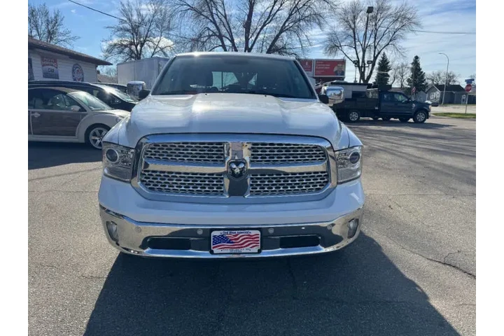 $20990 : 2017 RAM 1500 Laramie image 4