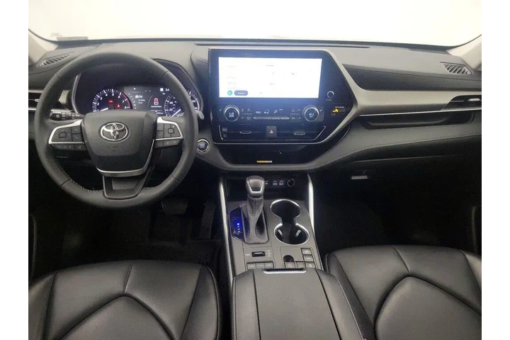 $38998 : Toyota Highlander 2023 AWD X image 9
