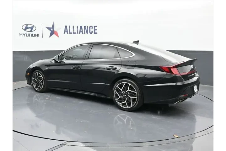 $23903 : Hyundai SONATA 2022 N Line 4 image 4