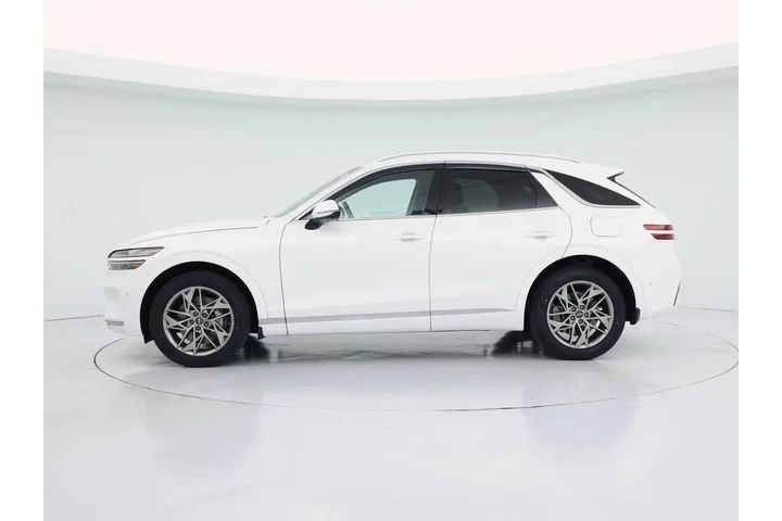 $38998 : Genesis GV70 2023 AWD 2.5T S image 3