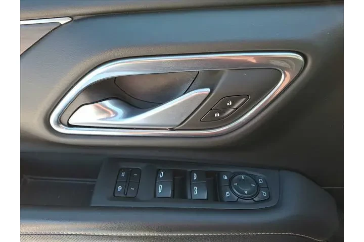 $34995 : GMC Yukon 2022 4x4 SLT 4dr S image 10