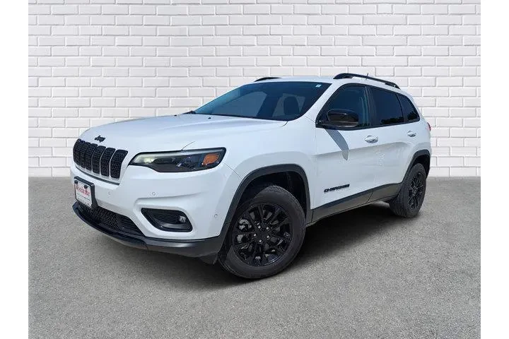 $24995 : Jeep Cherokee 2023 4x4 Altit image 1