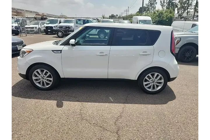 $7491 : Kia Soul 2017 + 4dr Crossove image 10