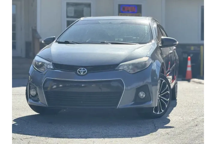 2015 Corolla S image 4