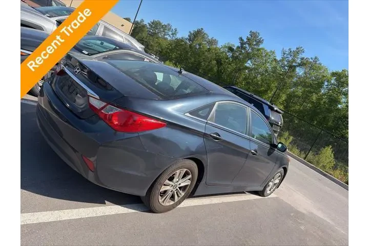 $7989 : Hyundai SONATA 2014 GLS 4dr image 2