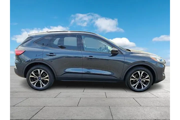 $26546 : Ford Escape 2022 AWD SEL 4dr image 7