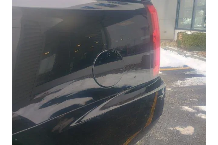 $20495 : Chevrolet Suburban 2017 4x4 image 7