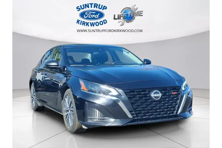 $18987 : Nissan Altima 2024 2.5 SV 4d image 1