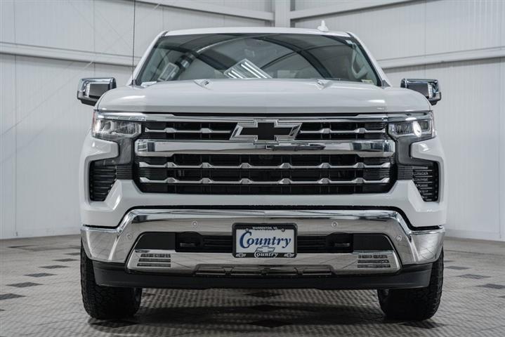 $72070 : 2025 Silverado 1500 LTZ image 2