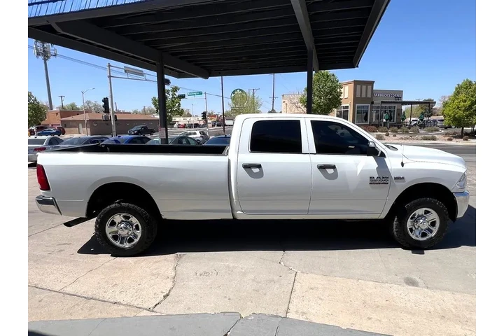 2018 RAM 2500 Tradesman Crew image 4
