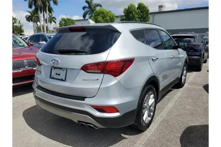 $11990 : Hyundai SANTA FE Sport 2018 image 4