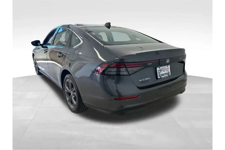 $26989 : Honda Accord 2023 EX 4dr Sed image 5