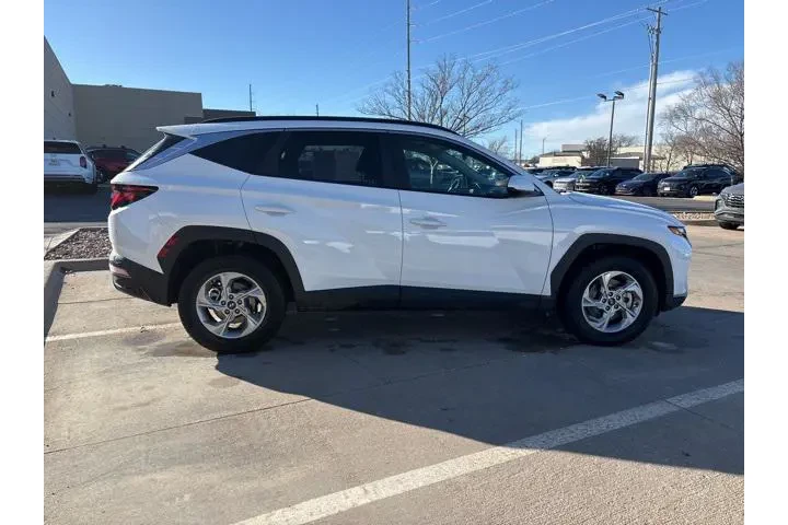 $19998 : Hyundai TUCSON 2024 AWD SEL image 6