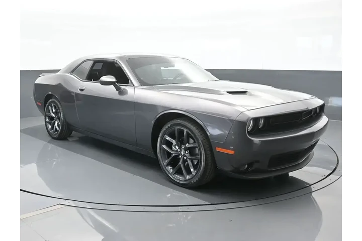 $20000 : Dodge Challenger 2022 SXT 2d image 8